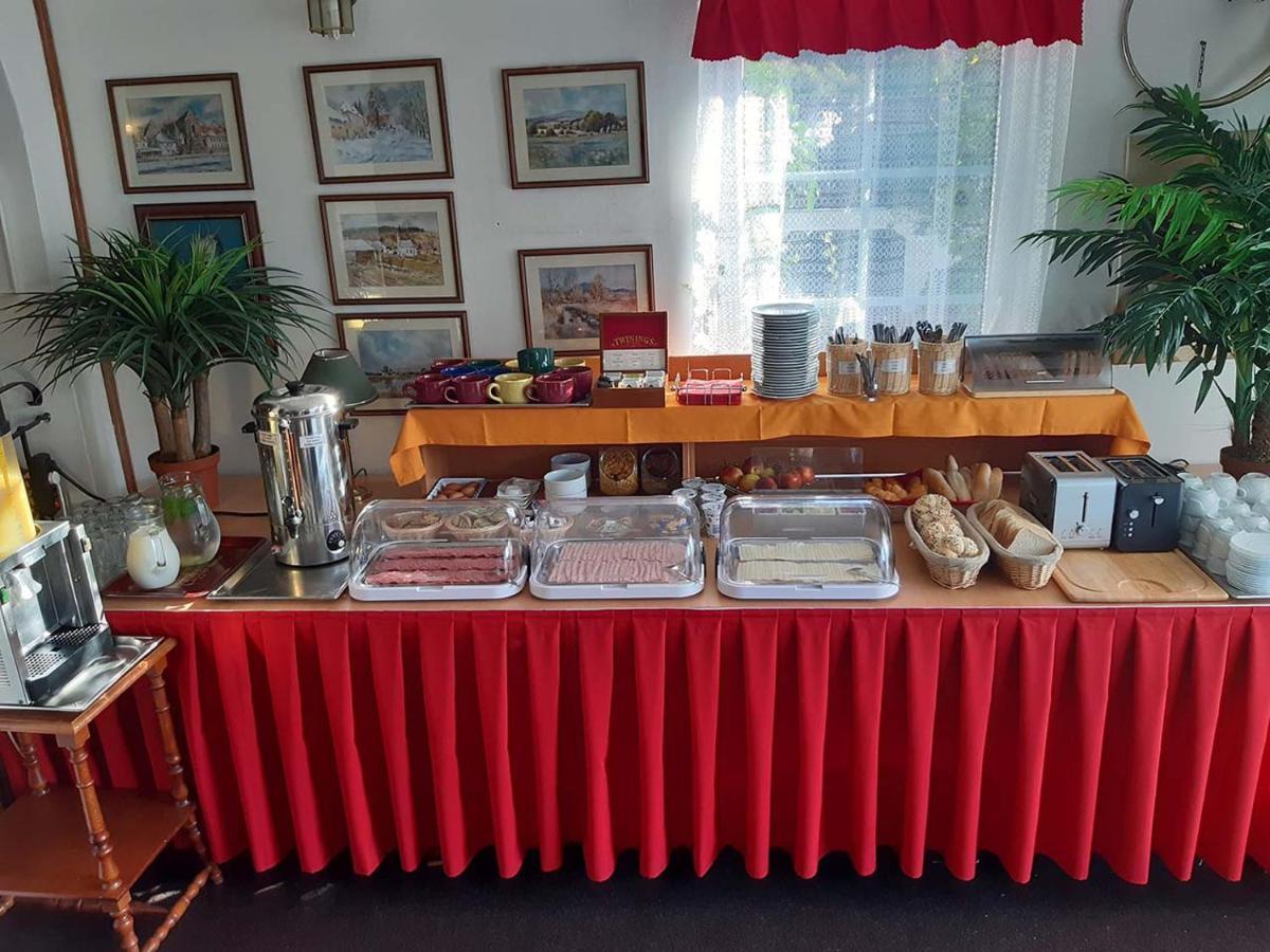 Hotel Klor Дудлеби Экстерьер фото