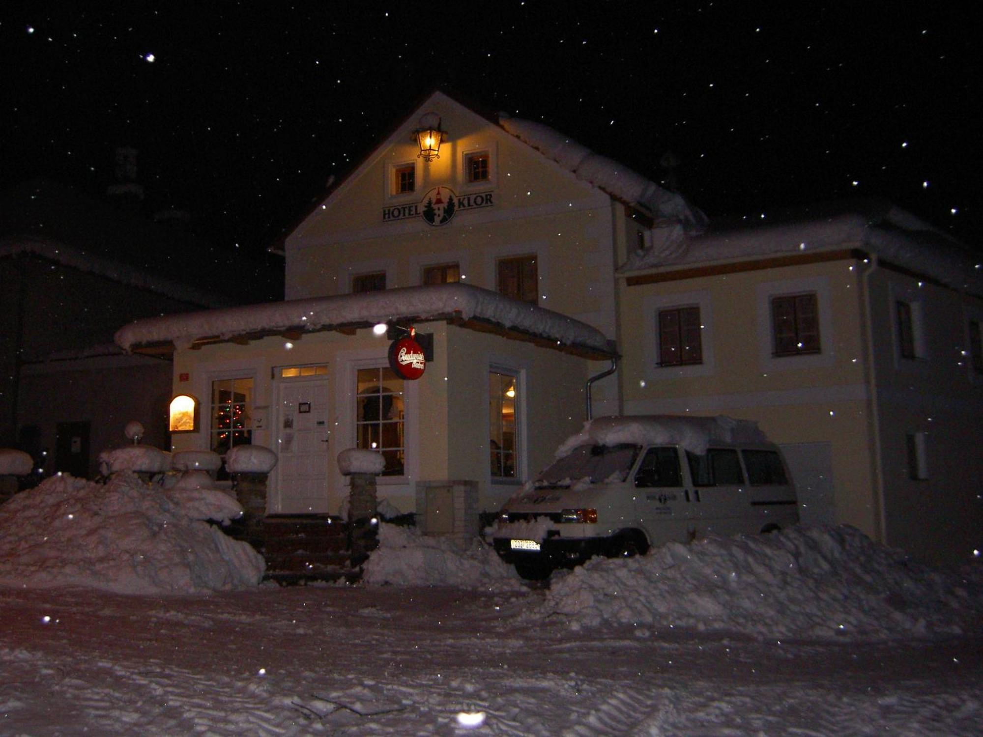Hotel Klor Дудлеби Экстерьер фото