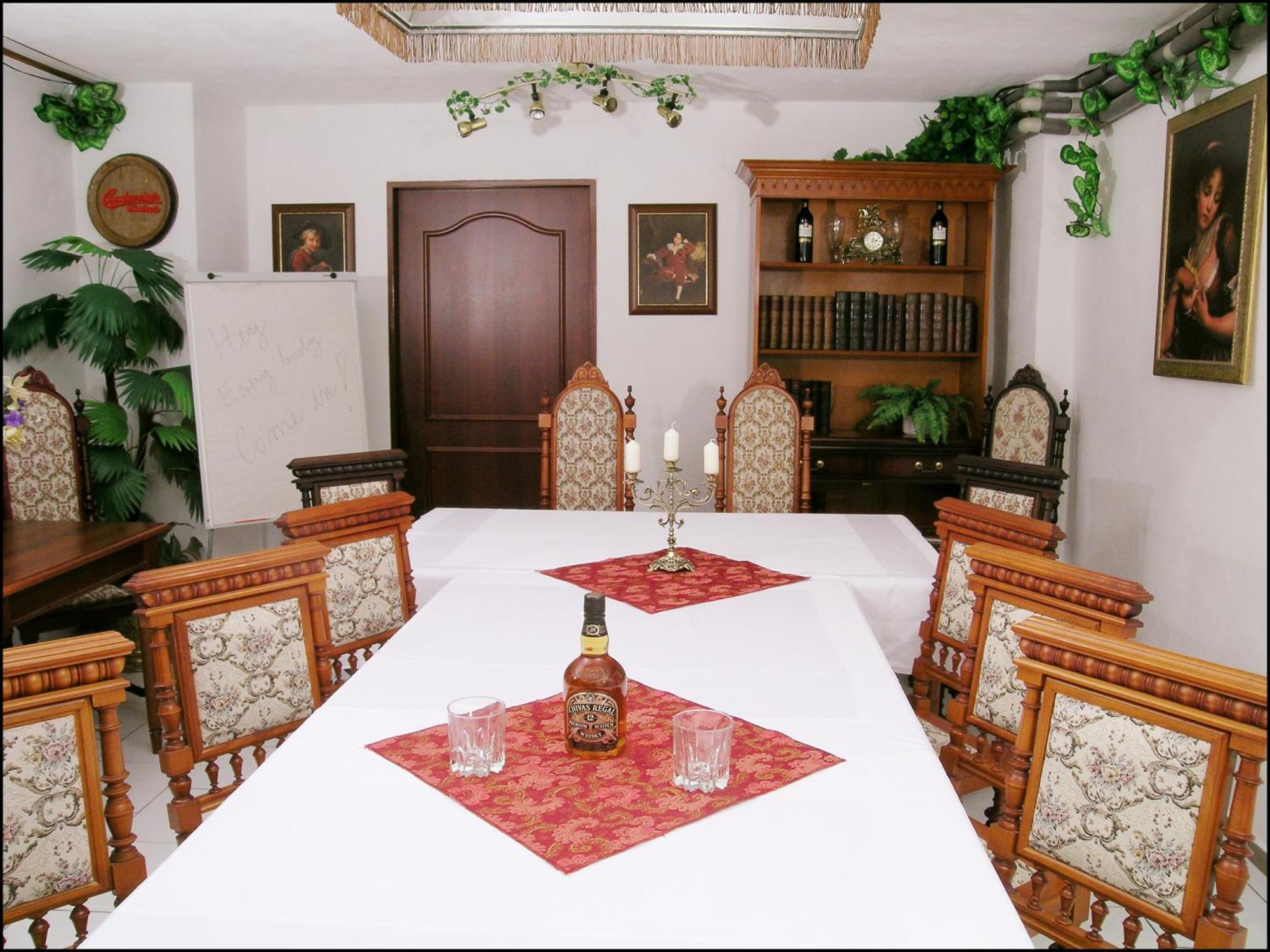 Hotel Klor Дудлеби Экстерьер фото